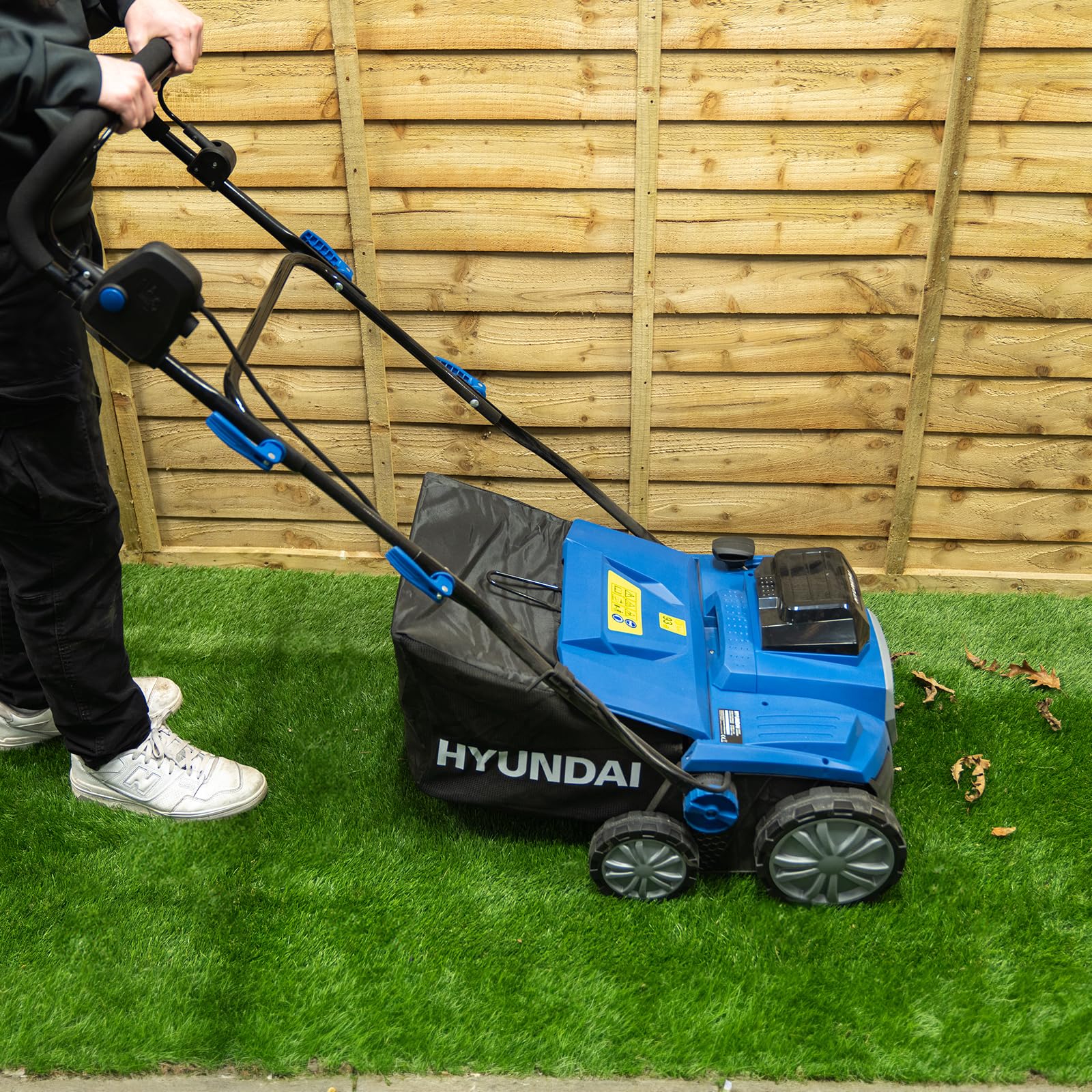 Hyundai Garden Tools HY2197 balai brosse 40V 380mm
