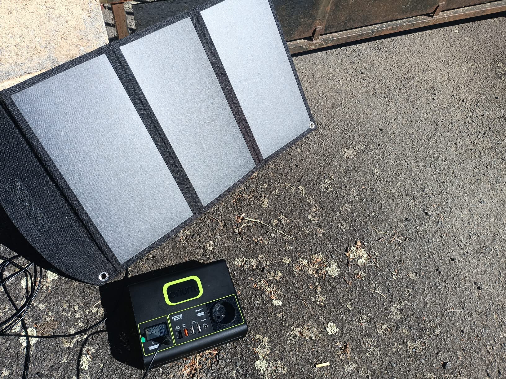 Orium Izywatt 150 station d'énergie portable 146Wh 150W + panneau 30W