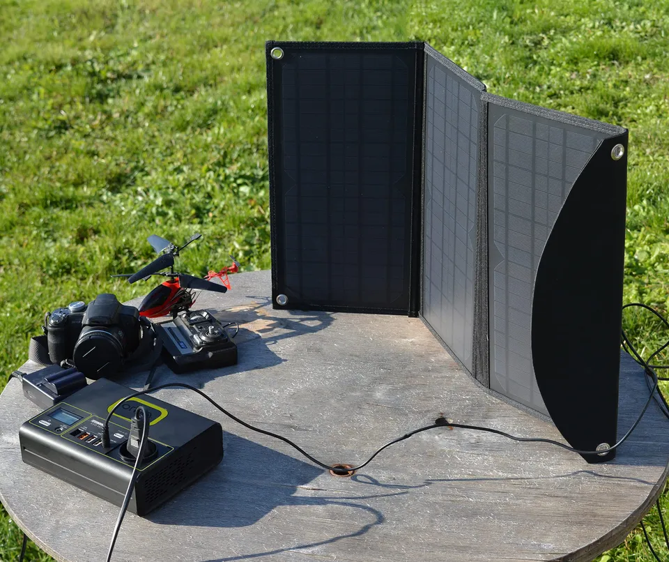 Orium Izywatt 150 station d'énergie portable 146Wh 150W + panneau 30W