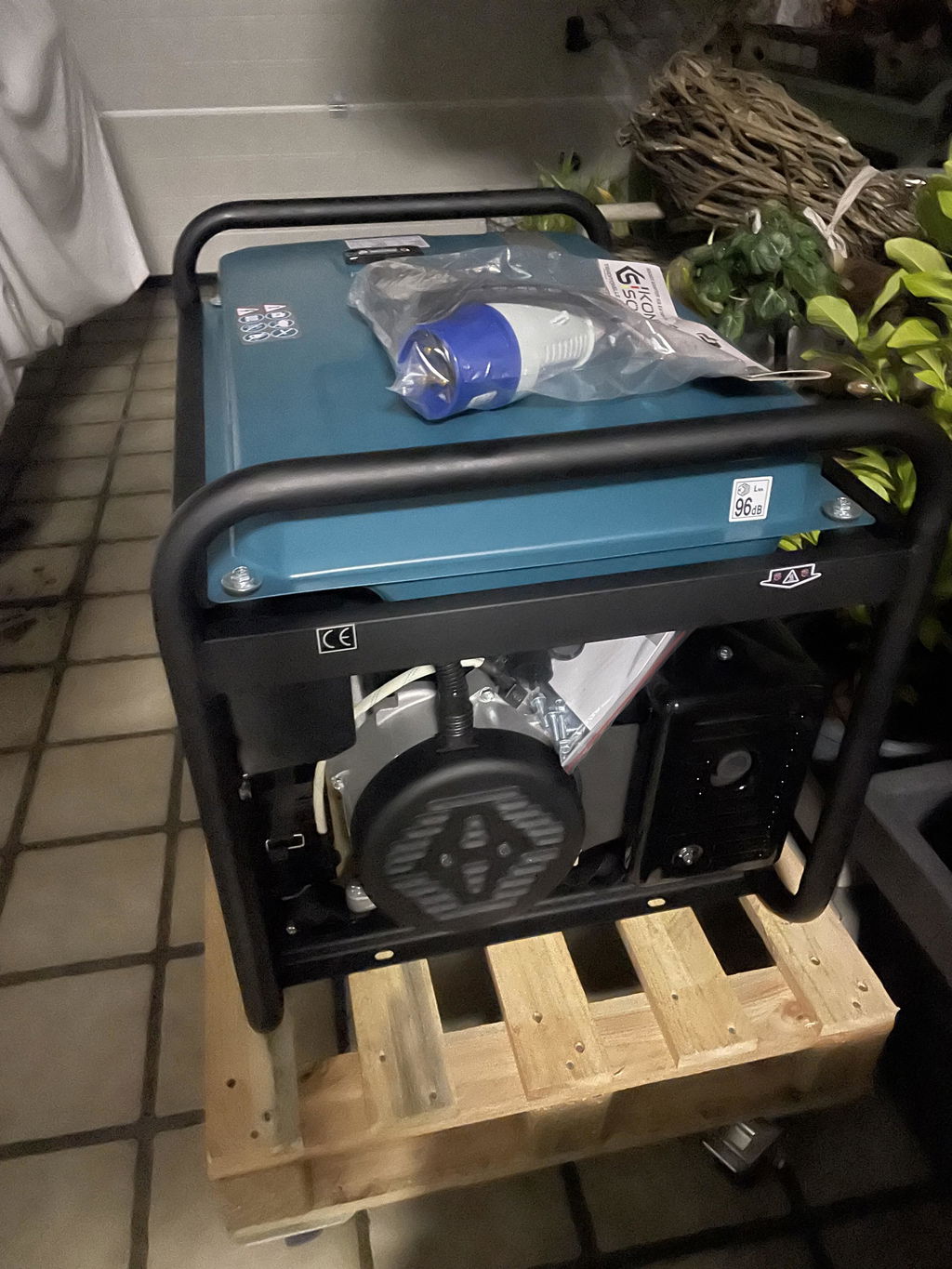 Könner & Söhnen DUAL FUEL KS 7000E G groupe électrogène essence-gaz 6 kW