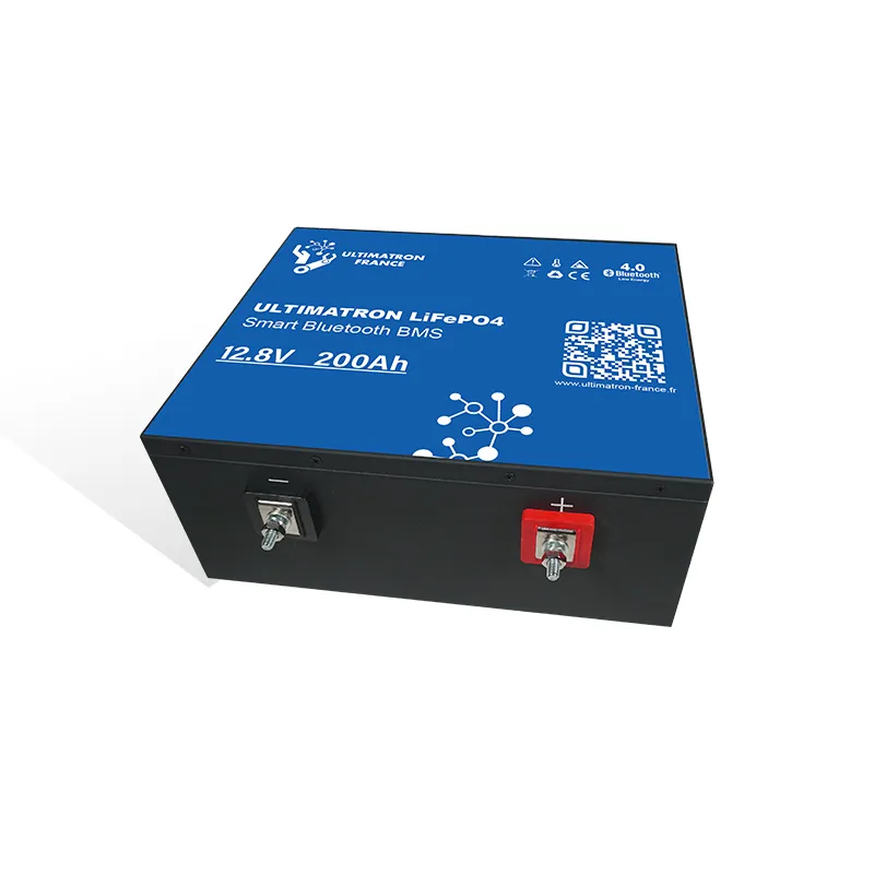 Ultimatron ULM 12.8V 200Ah Batterie Lithium Bluetooth 2560Wh