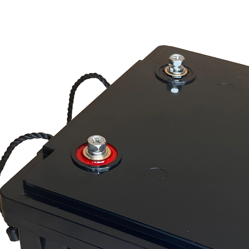 Ultimatron UBL Pro 25.6V 200Ah Batterie Lithium 5120Wh