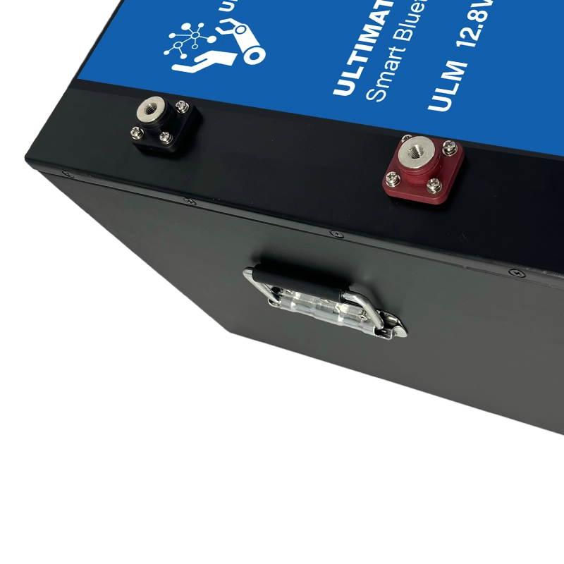 Ultimatron ULM 12,8V 620Ah Batterie Lithium Bluetooth